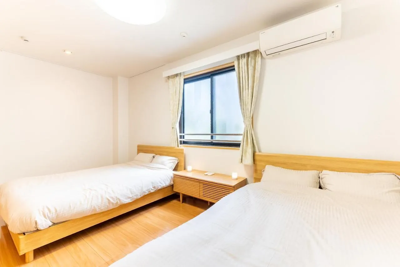 Minami-Aoyama-1St Apartment Tokyo 0*,  Japan