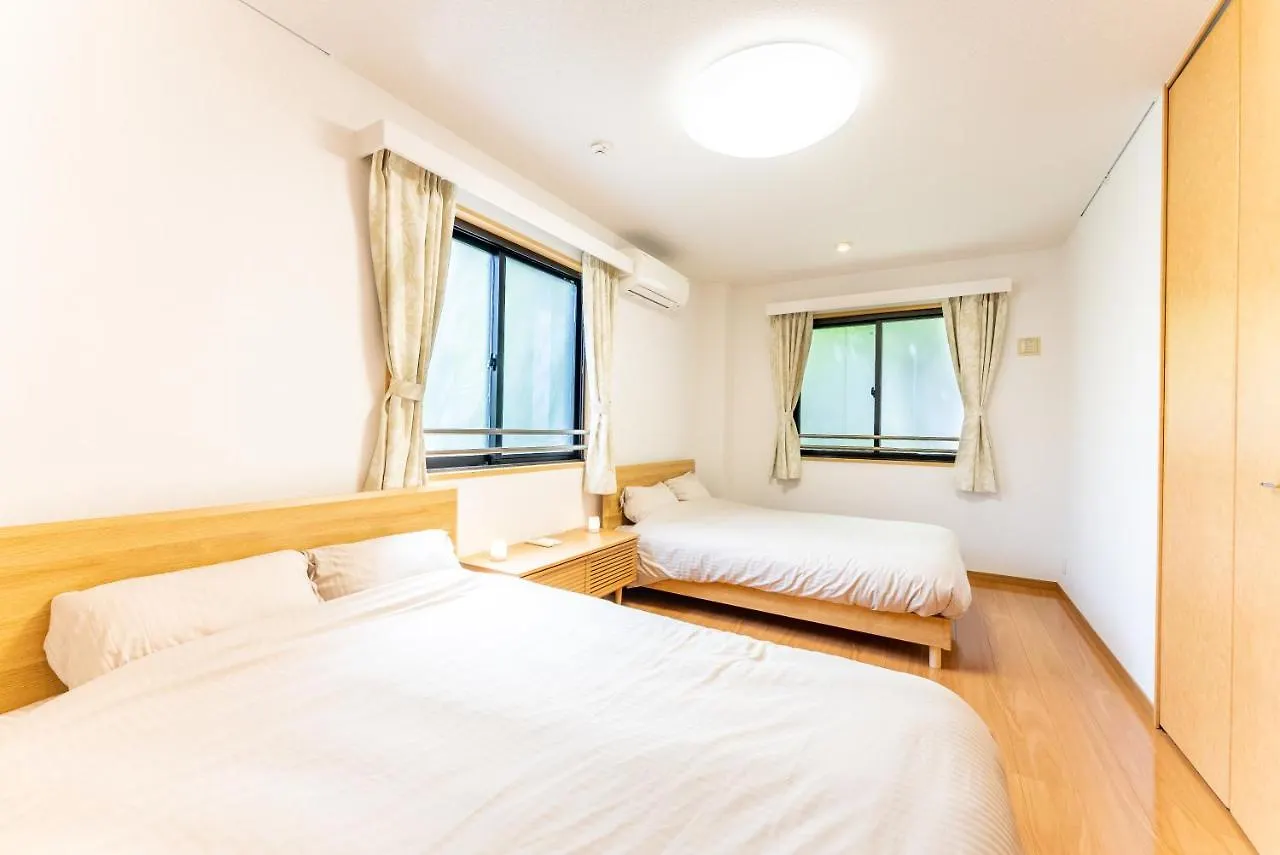 Minami-Aoyama-1St Apartment Tokyo