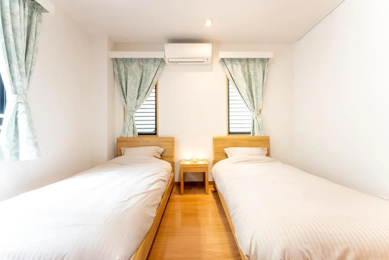 Minami-Aoyama-1St Apartment Tokyo