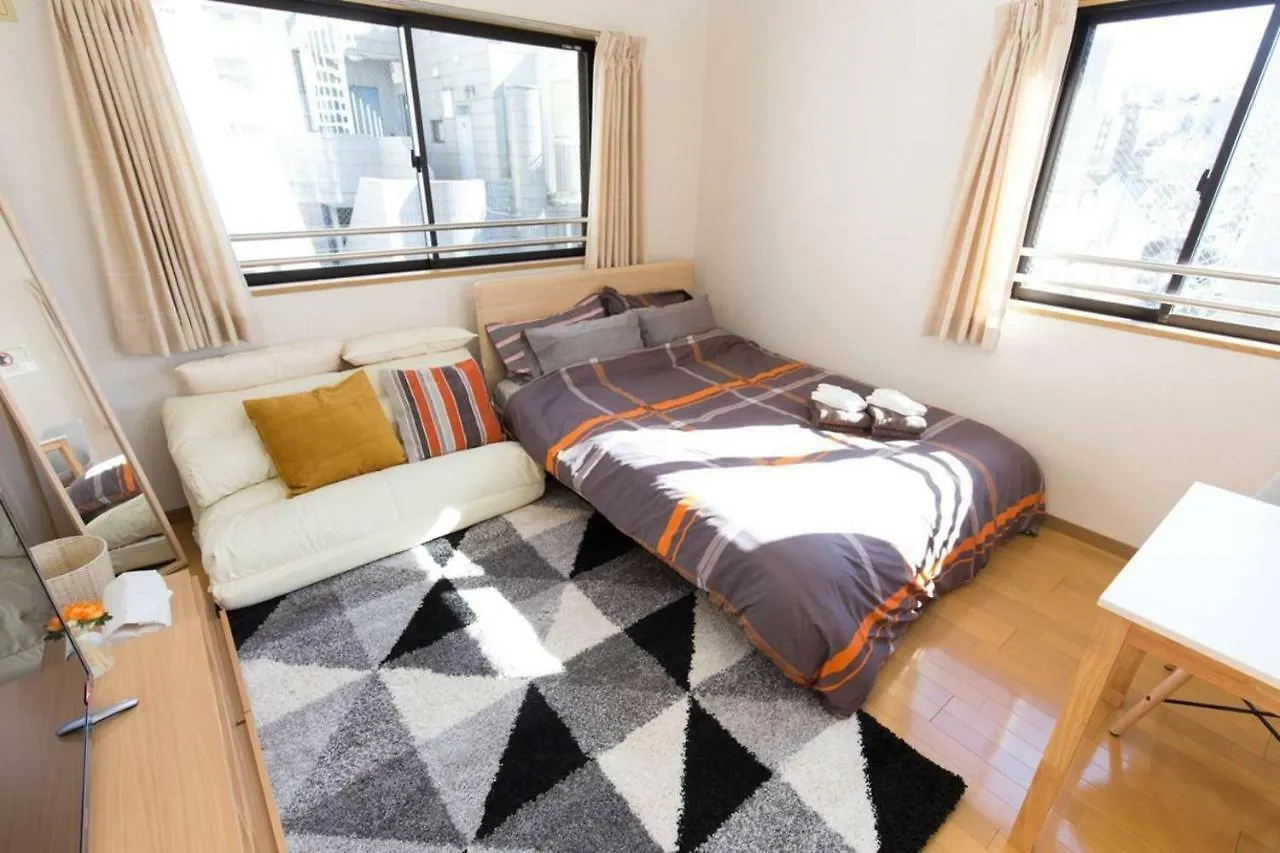 Minami-Aoyama-1St Apartment Tokyo